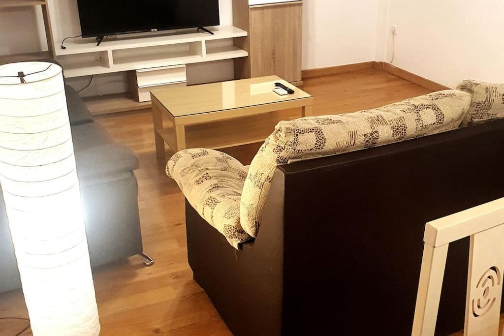 2F, Aire Acondic, 80M2, 2 Dormitorios, 4 Huespedes, Wifi Gratis Ла-Лінеа-де-ла-Консепсьйон Екстер'єр фото