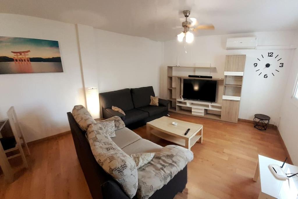 2F, Aire Acondic, 80M2, 2 Dormitorios, 4 Huespedes, Wifi Gratis Ла-Лінеа-де-ла-Консепсьйон Екстер'єр фото