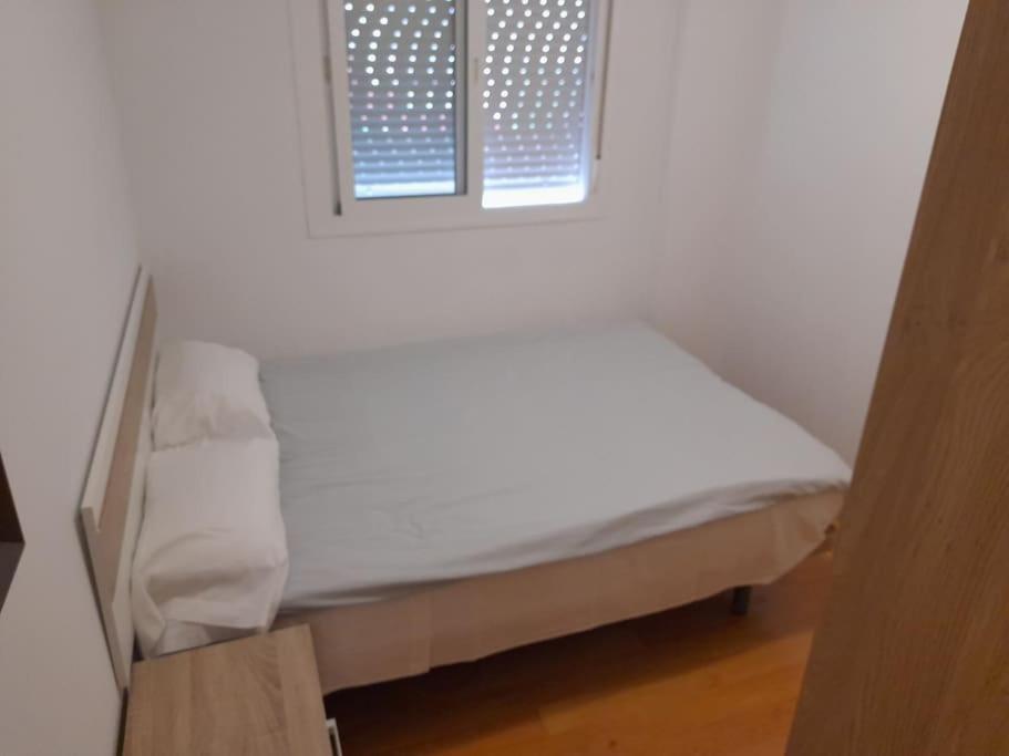 2F, Aire Acondic, 80M2, 2 Dormitorios, 4 Huespedes, Wifi Gratis Ла-Лінеа-де-ла-Консепсьйон Екстер'єр фото